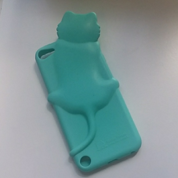 An ipod phone case - Picture 1 of 2